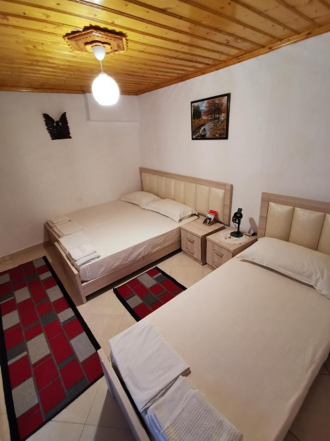 Tomor Shehu Guest House Берат Экстерьер фото